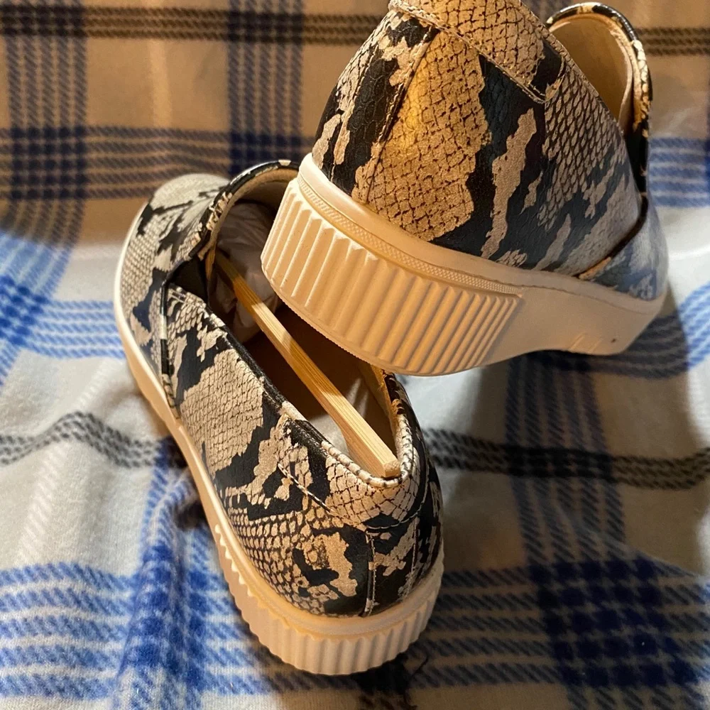 NIB slip on snake skin pattern